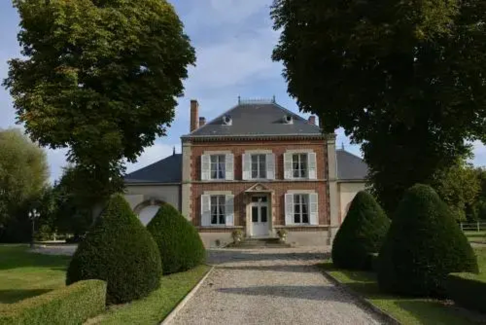 Le Petit Château de St Mard