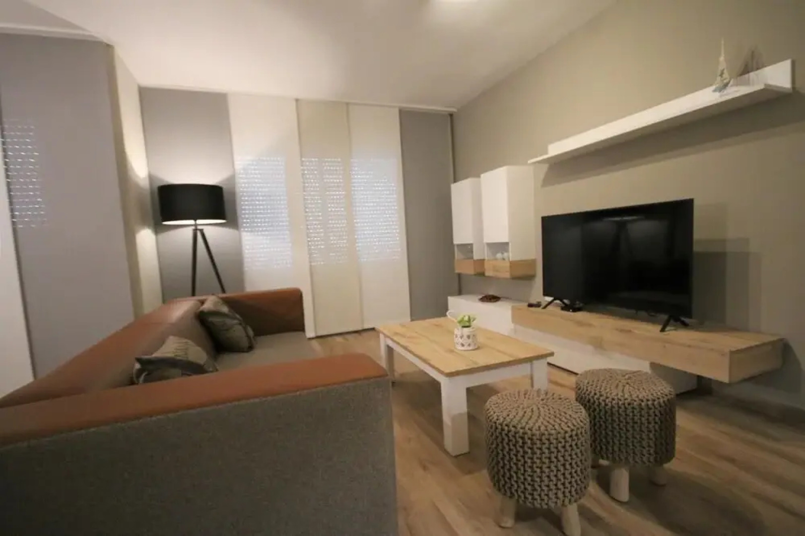 Taolis First Line Apartment Lo Pagan