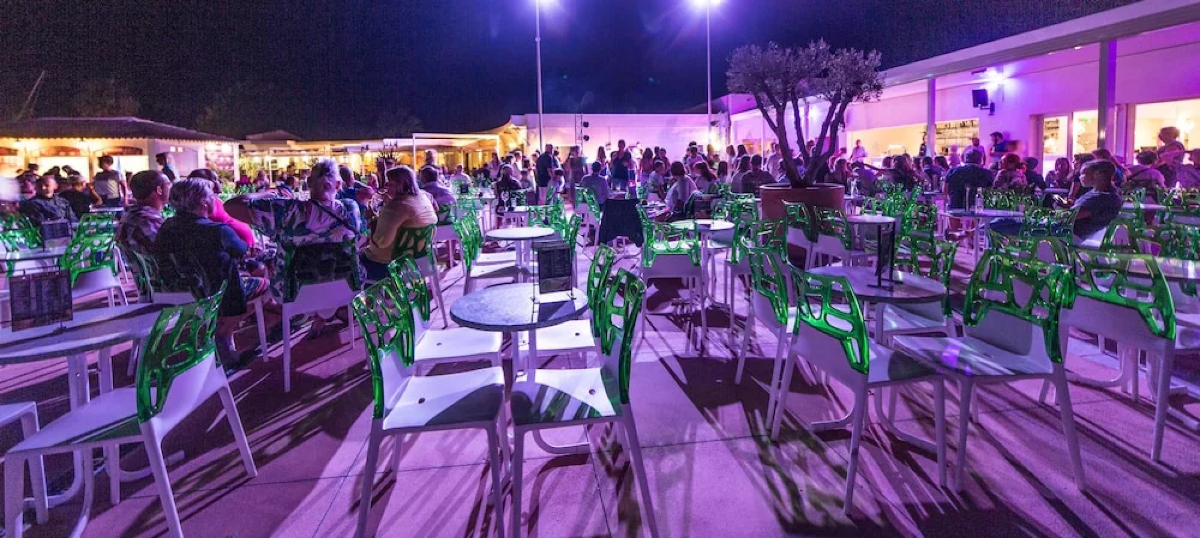 Happy Camp Domaine la Yole Camping Lodge