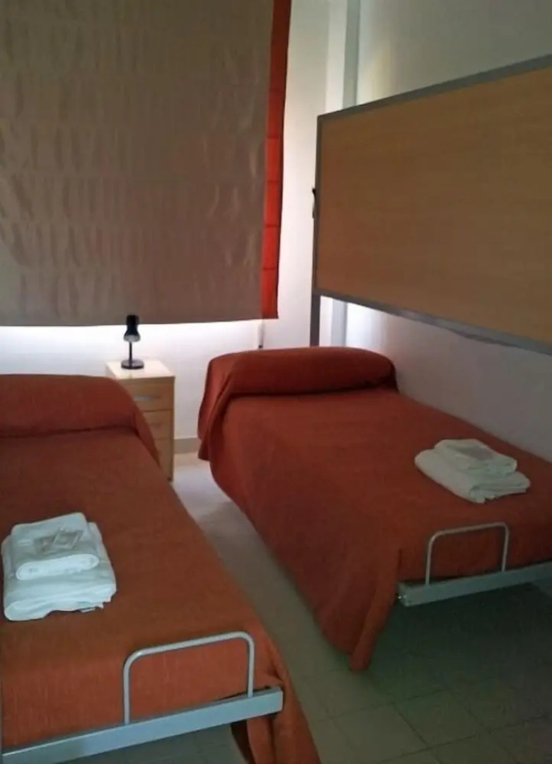 Albergue Inturjoven Aguadulce - Hostel