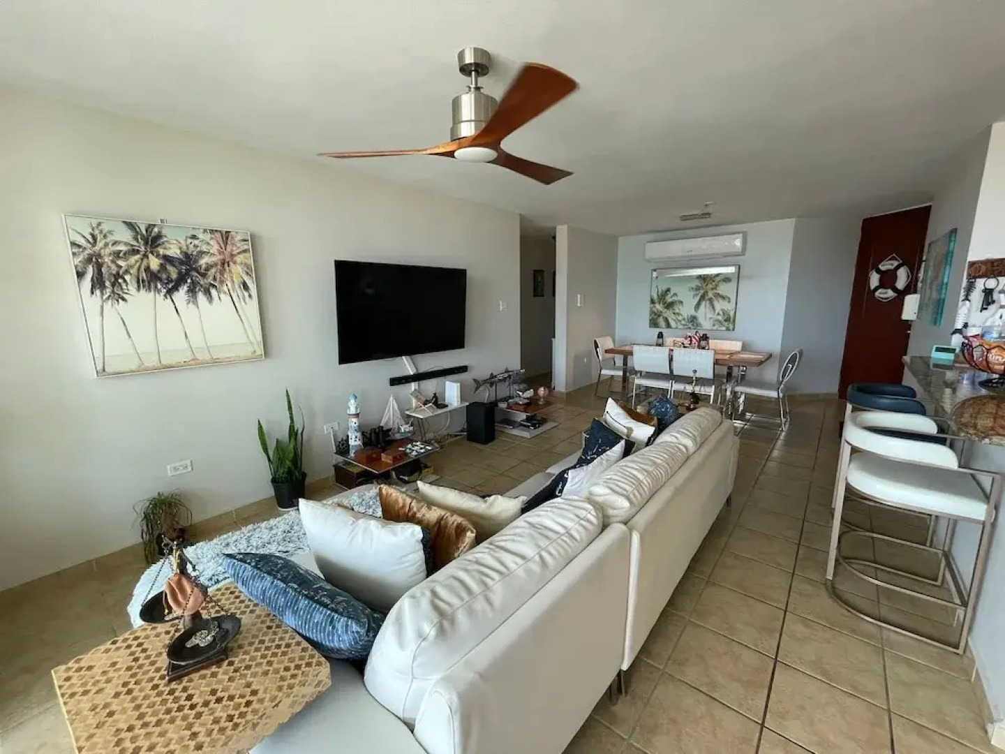 608 Ocean & Marina Views 3 Bed 2 Bath