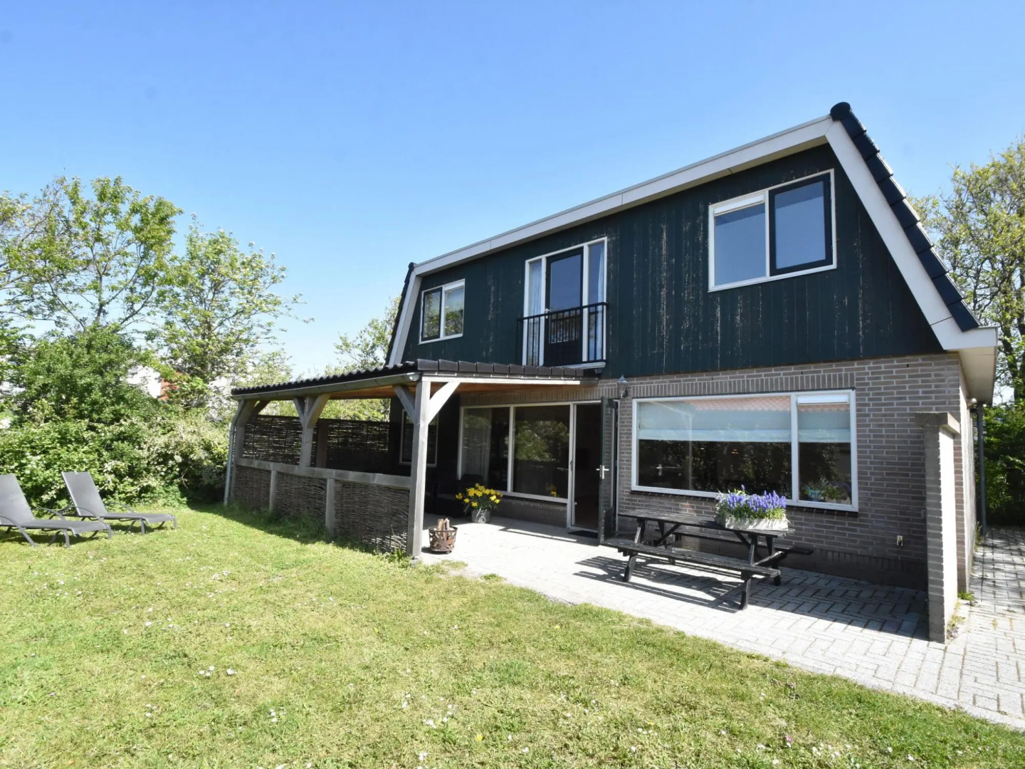 Bright Holiday Home In Callantsoog With Sauna