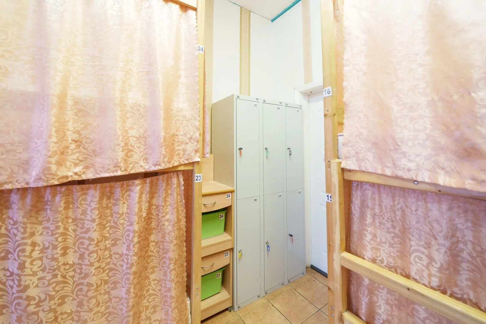 Хостел Макс