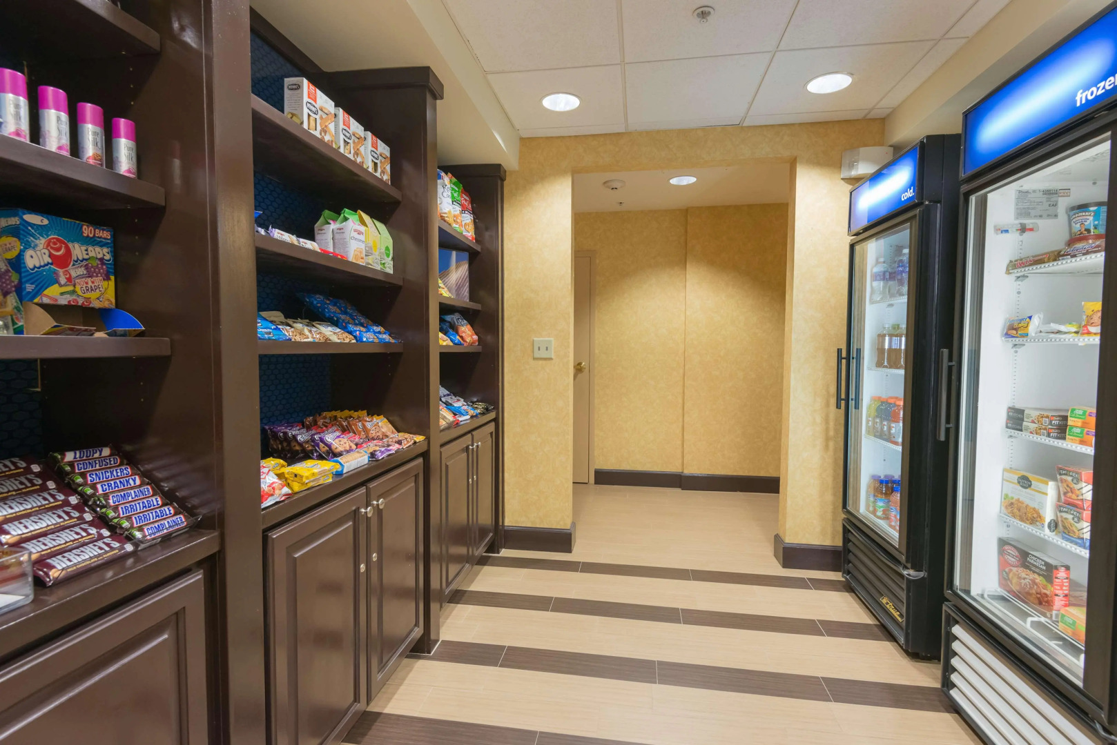 Отель Hampton Inn & Suites Lake City