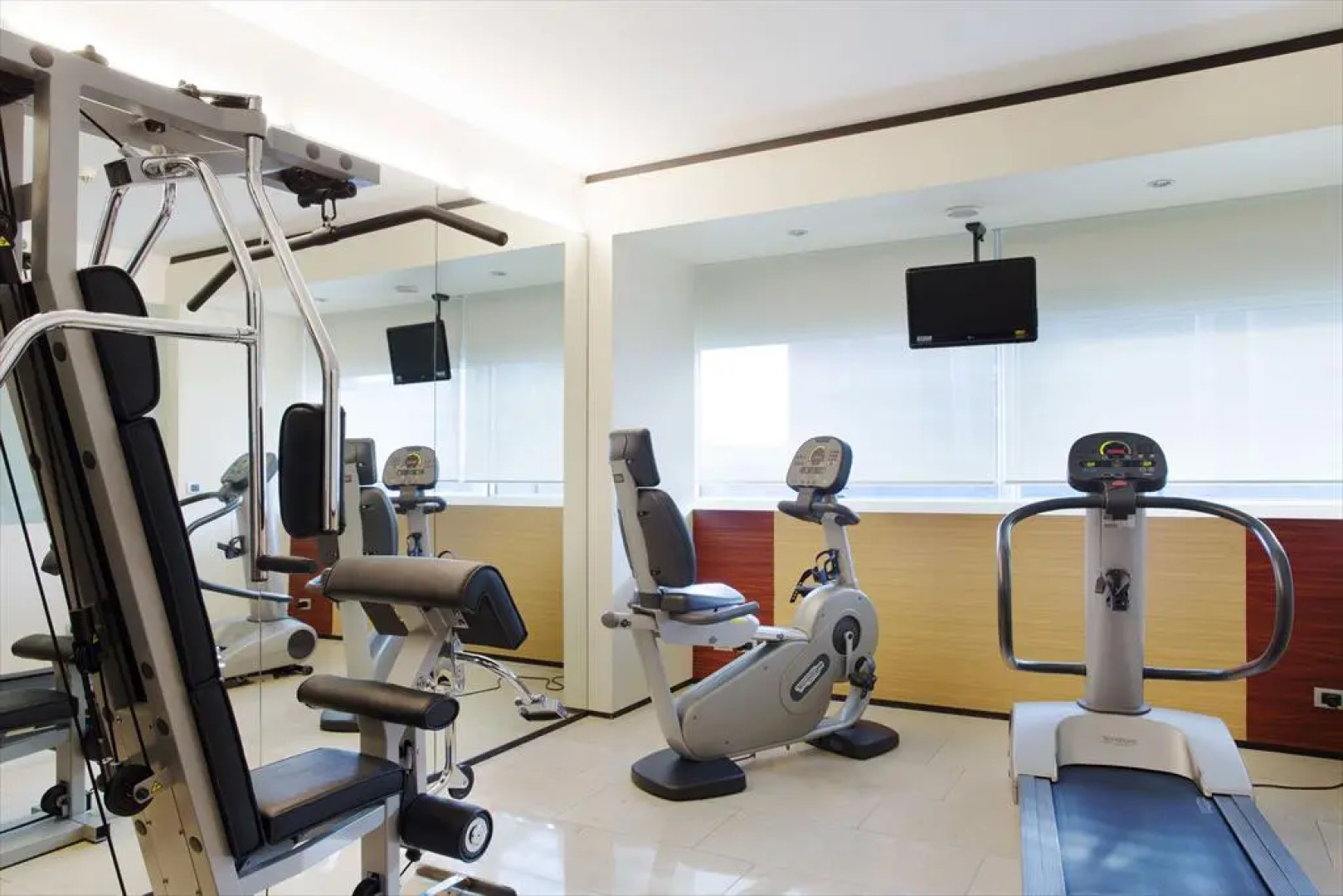 Отель NH Venezia Laguna Palace