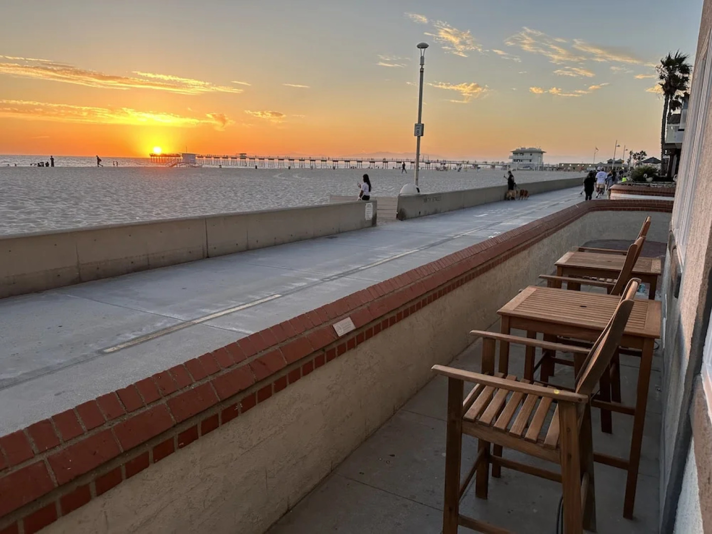 The Vurpillat Beachfront Hotel