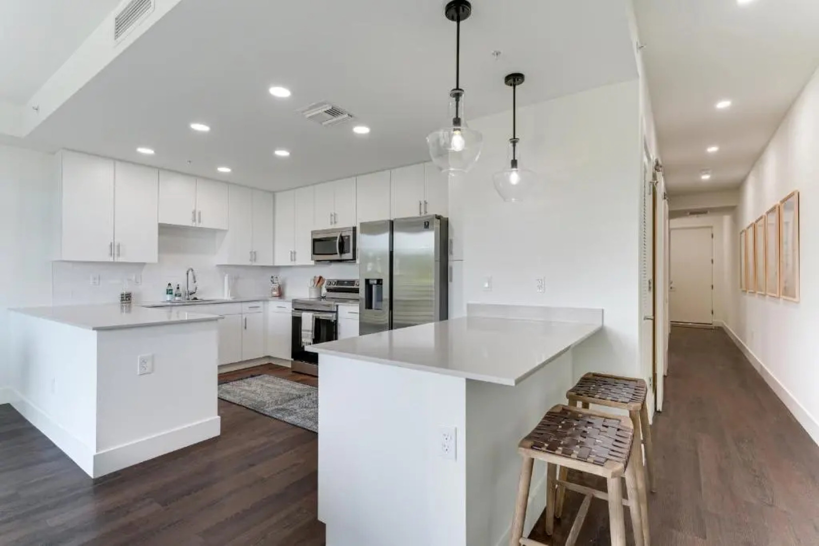 All-New, Waterfront Condo in Downtown Sarasota!