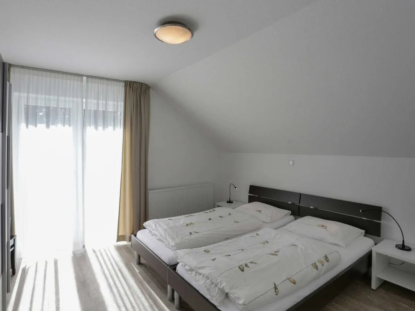 Beautiful Villa with Garden near Ski Area in Kustelberg