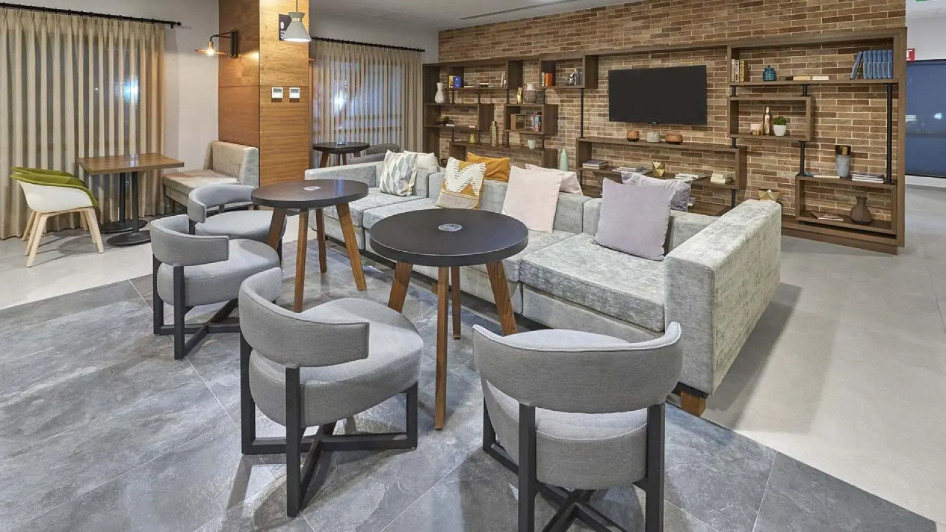 City Express Plus by Marriott Tijuana