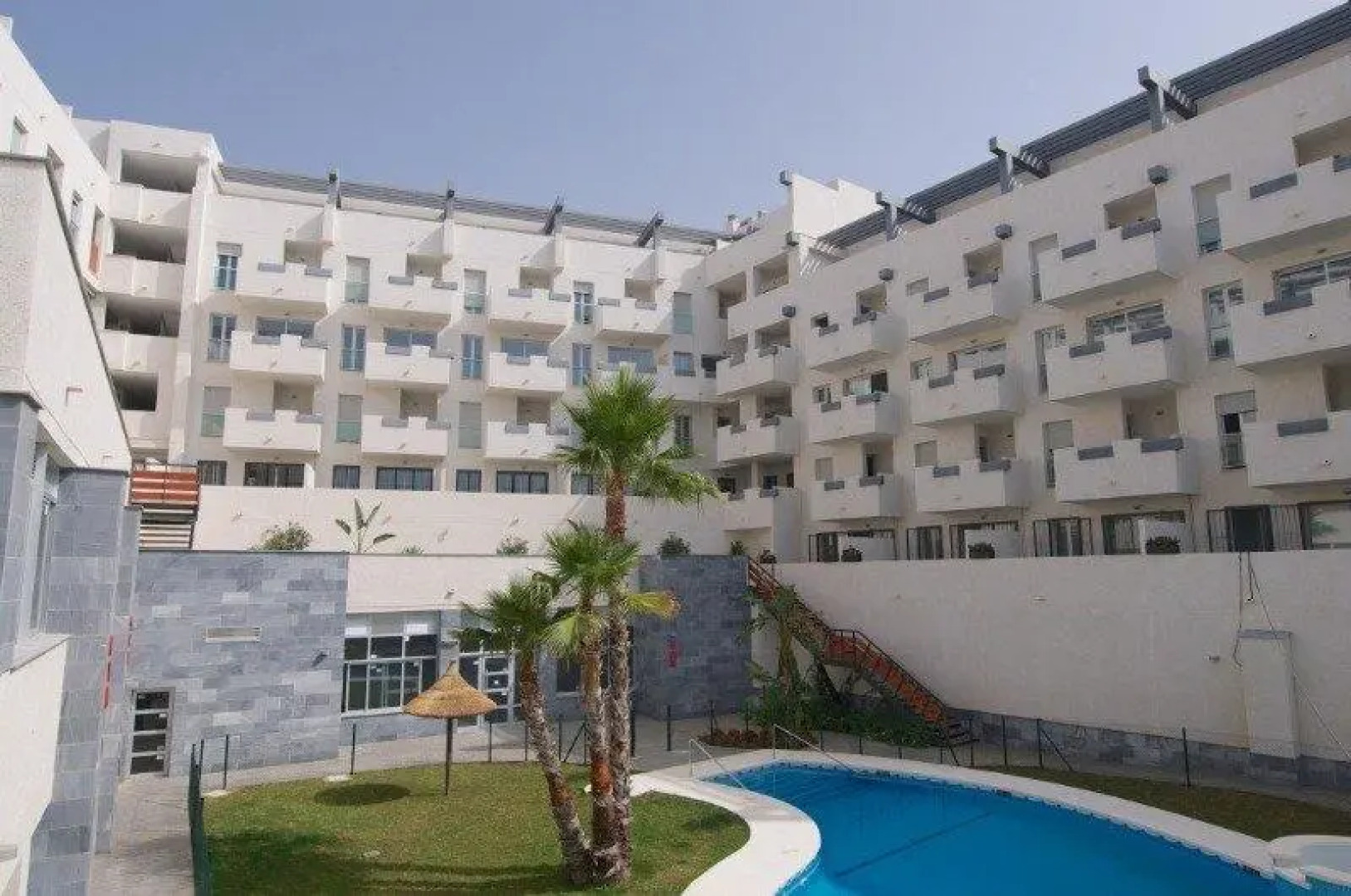 Apartamentos Calalucia