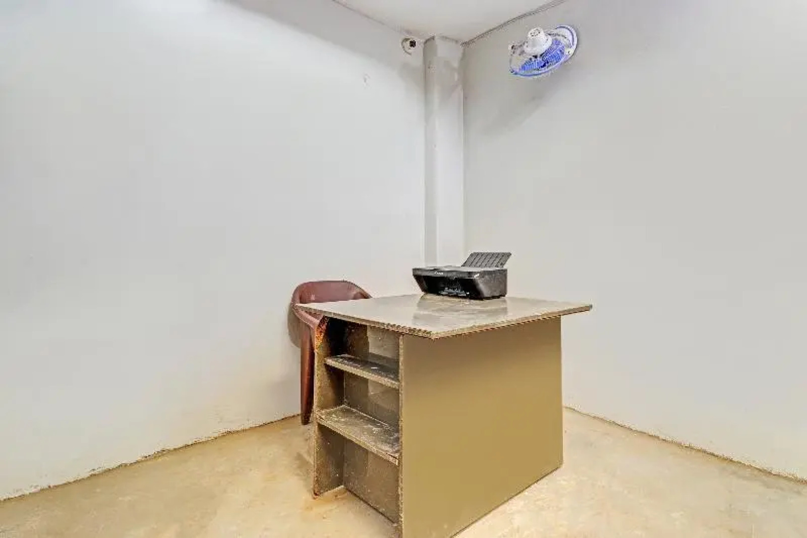 OYO 79466 Vats Tower