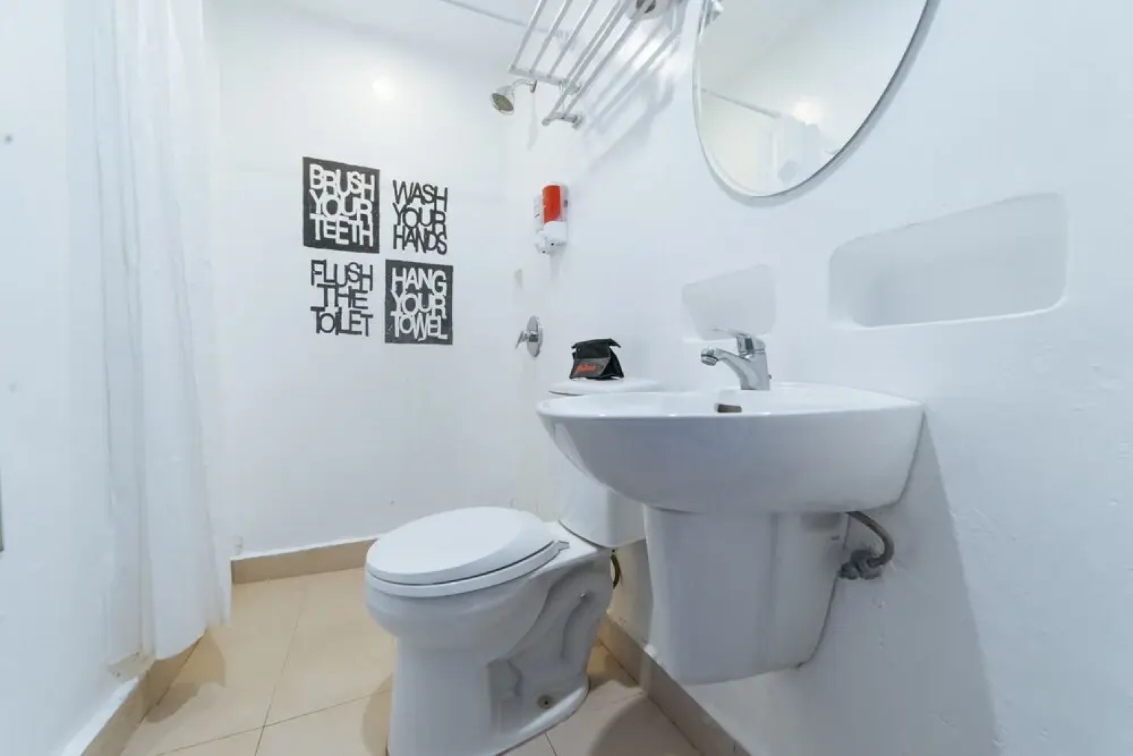 RedDoorz Plus @ Altaroca Antipolo