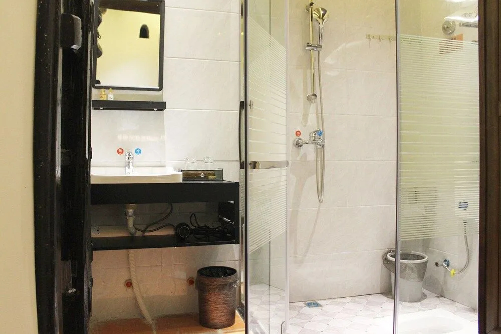 Chaozhou Shifeng Yingbin Inn