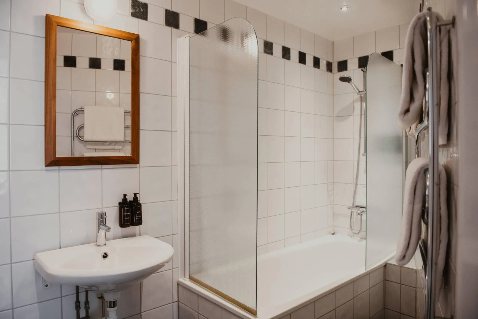 Home Hotel Temperance