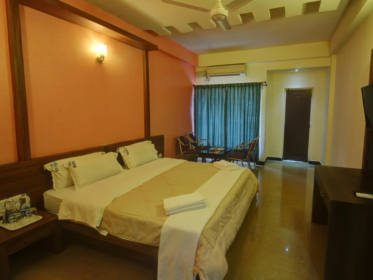 Hotel Mayura International