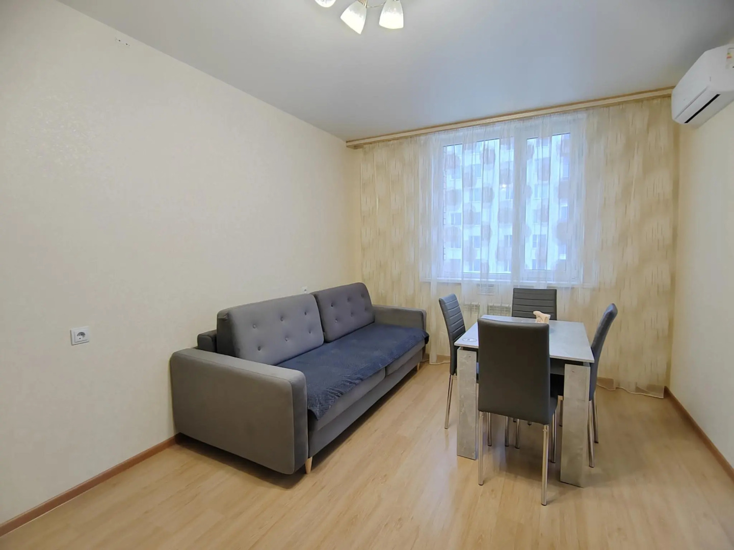 Centre (Центр) на улице Островского