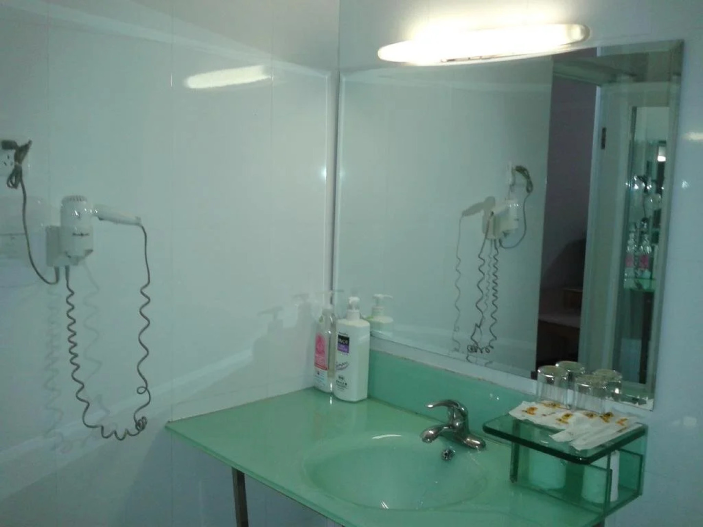 Super 8 Longyan Fa Zhan Plaza