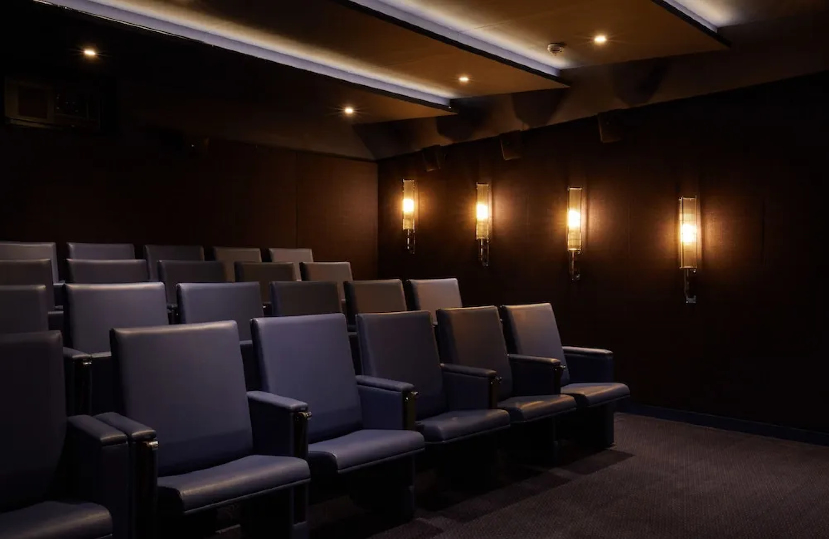 Another Place, The Machrie