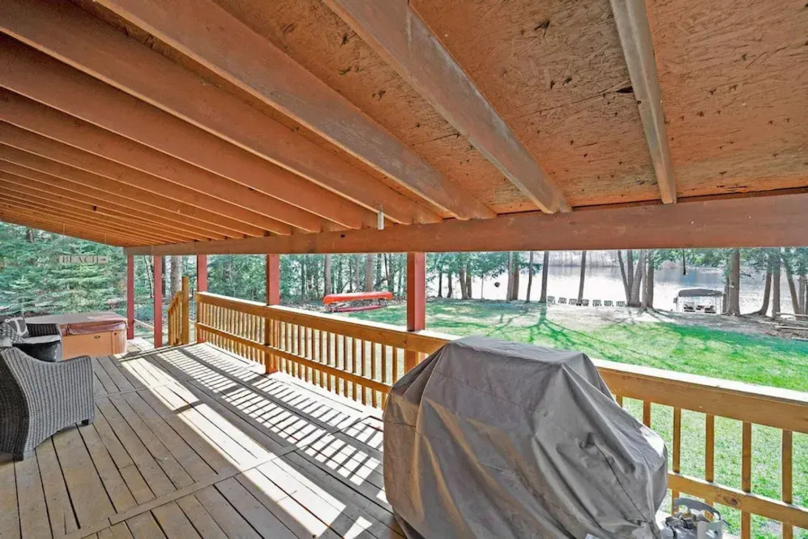 Lakeside Getaway pet Friendly