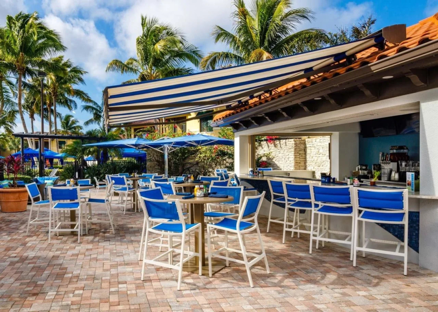 Naples Bay Resort & Marina