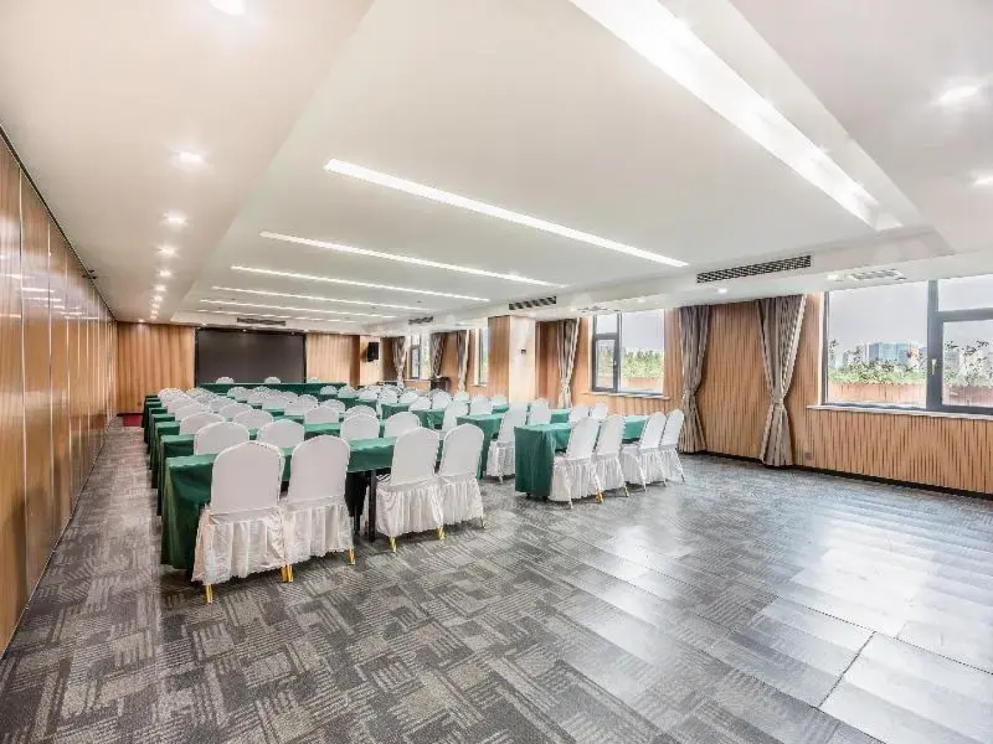 Madison Hotel Pingdingshan Government