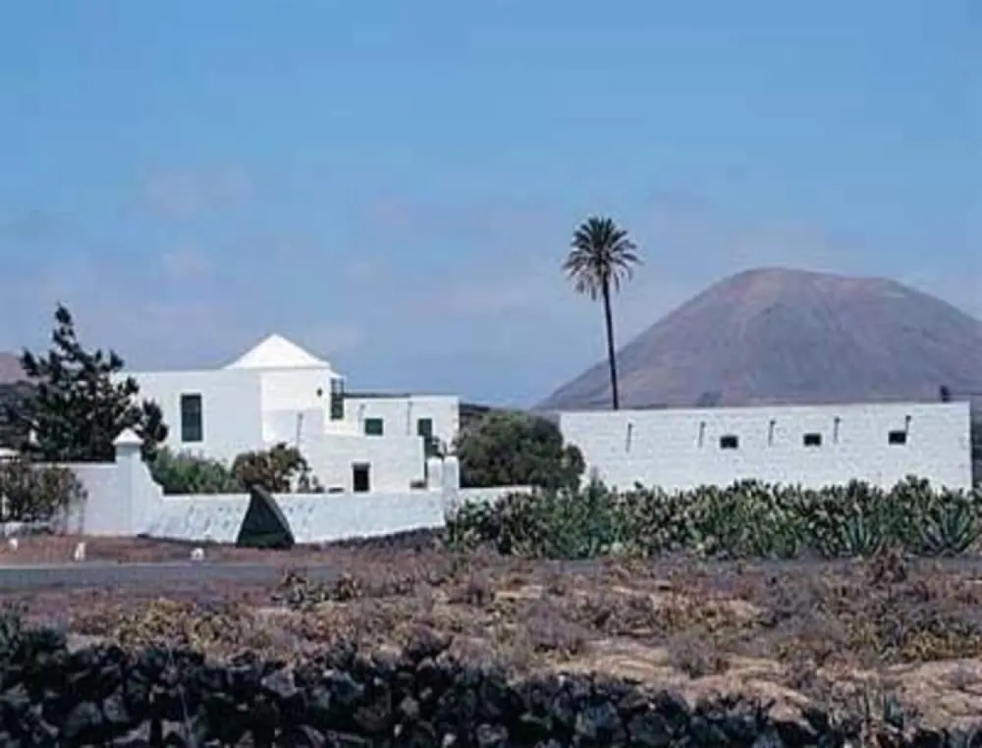 Room in San Bartolome - 104381 by MO Rentals