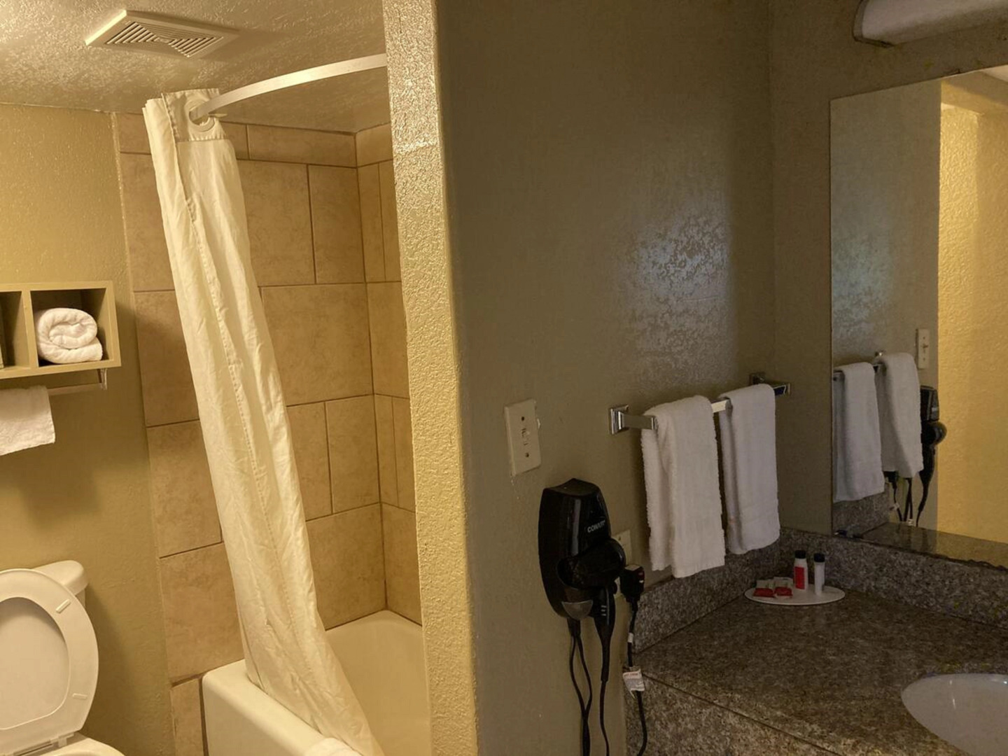 Super 8 By Wyndham Little Rock/North/Airport