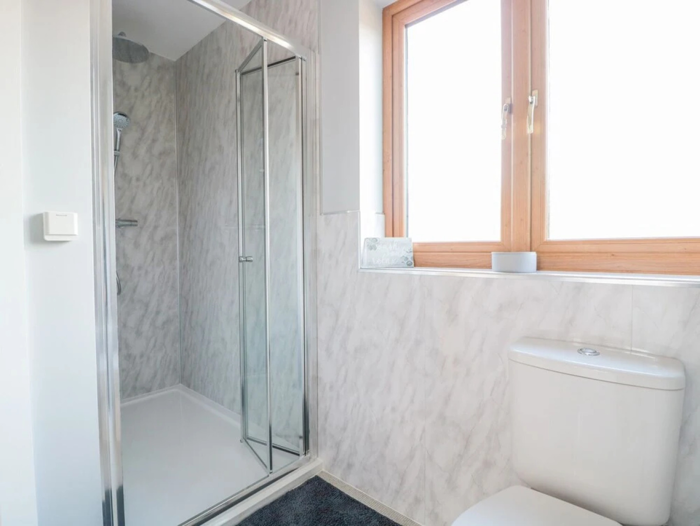 Lundy Lodge - Begwyns View