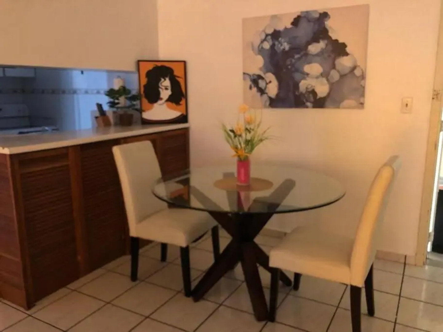 Beach Front Apt at Marbella del Caribe 3