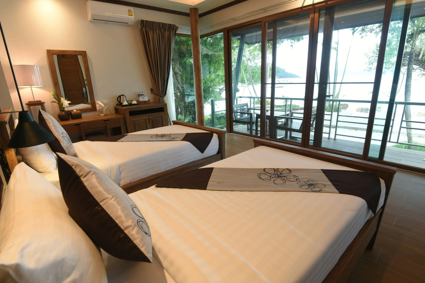 Victoria Cliff Nyaung Oo Phee Island