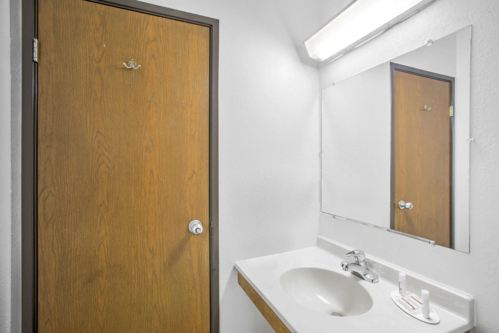 Super 8 by Wyndham Ticonderoga