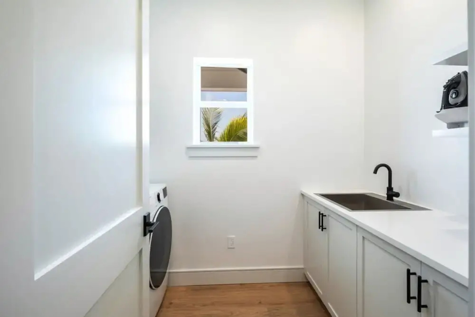 New Altair House by Brightwild Pool Pets