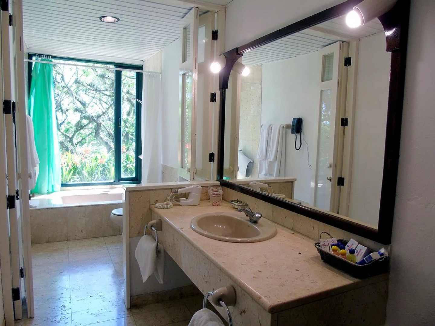 Cubanacan Hotel Moka