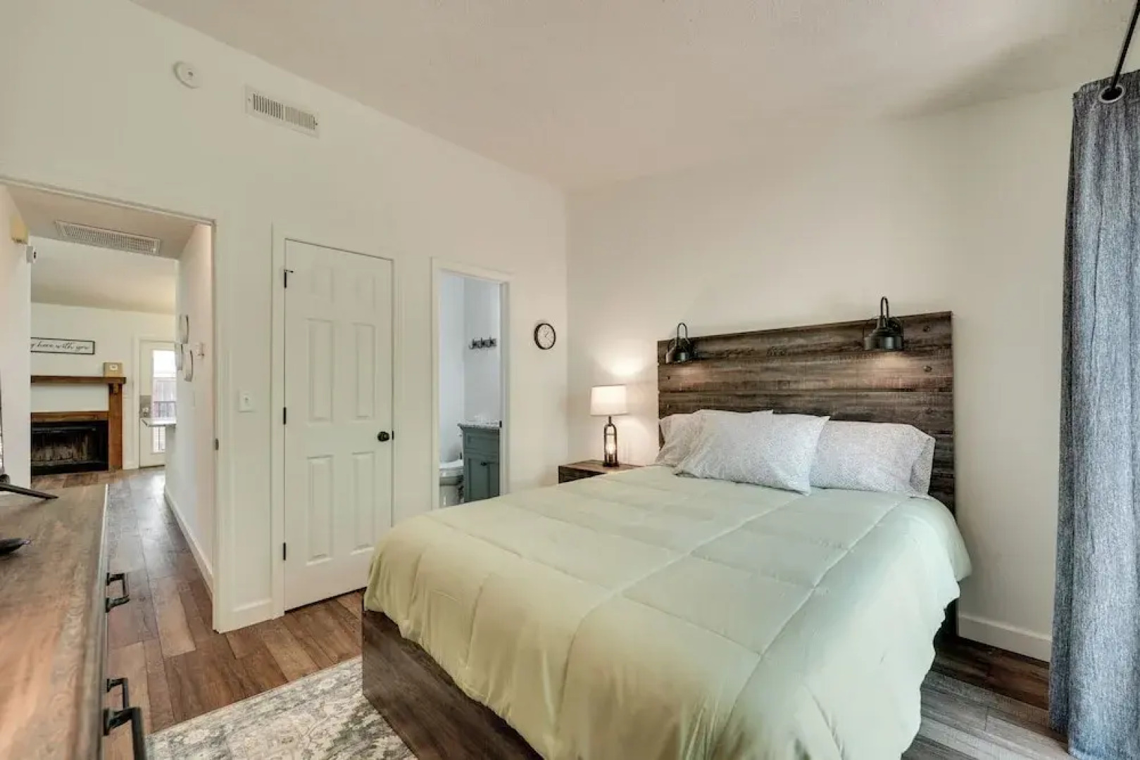 Table Rock Lake Condo 3 Mi to Boat Ramp!