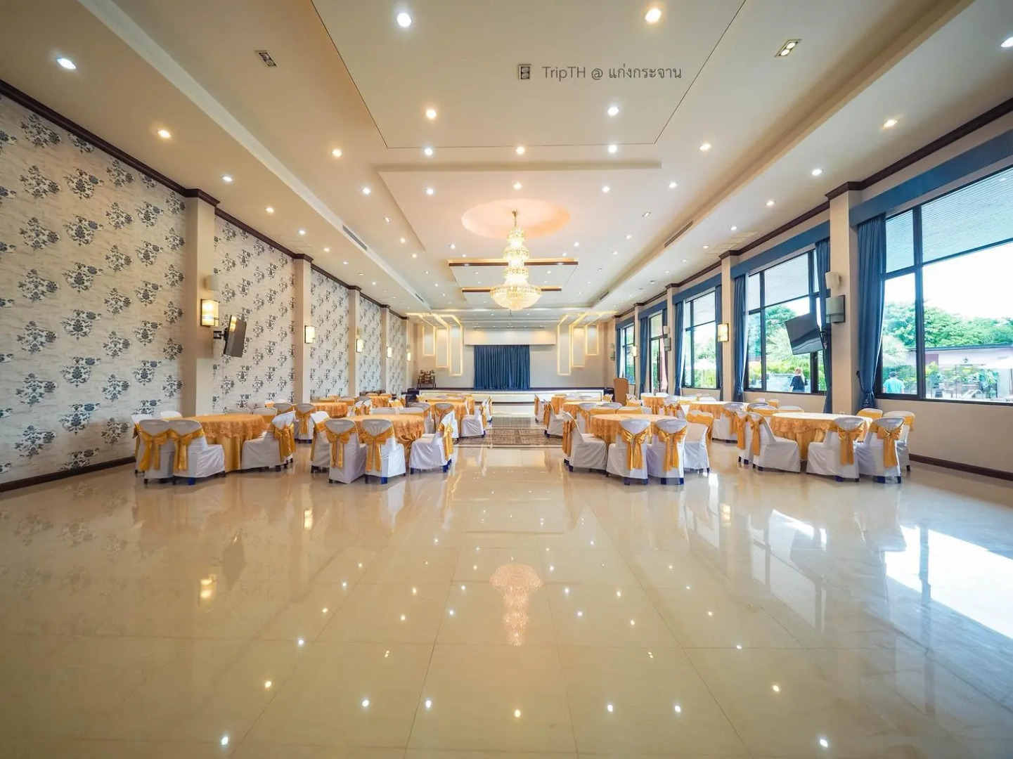 The Canal Garden Resort