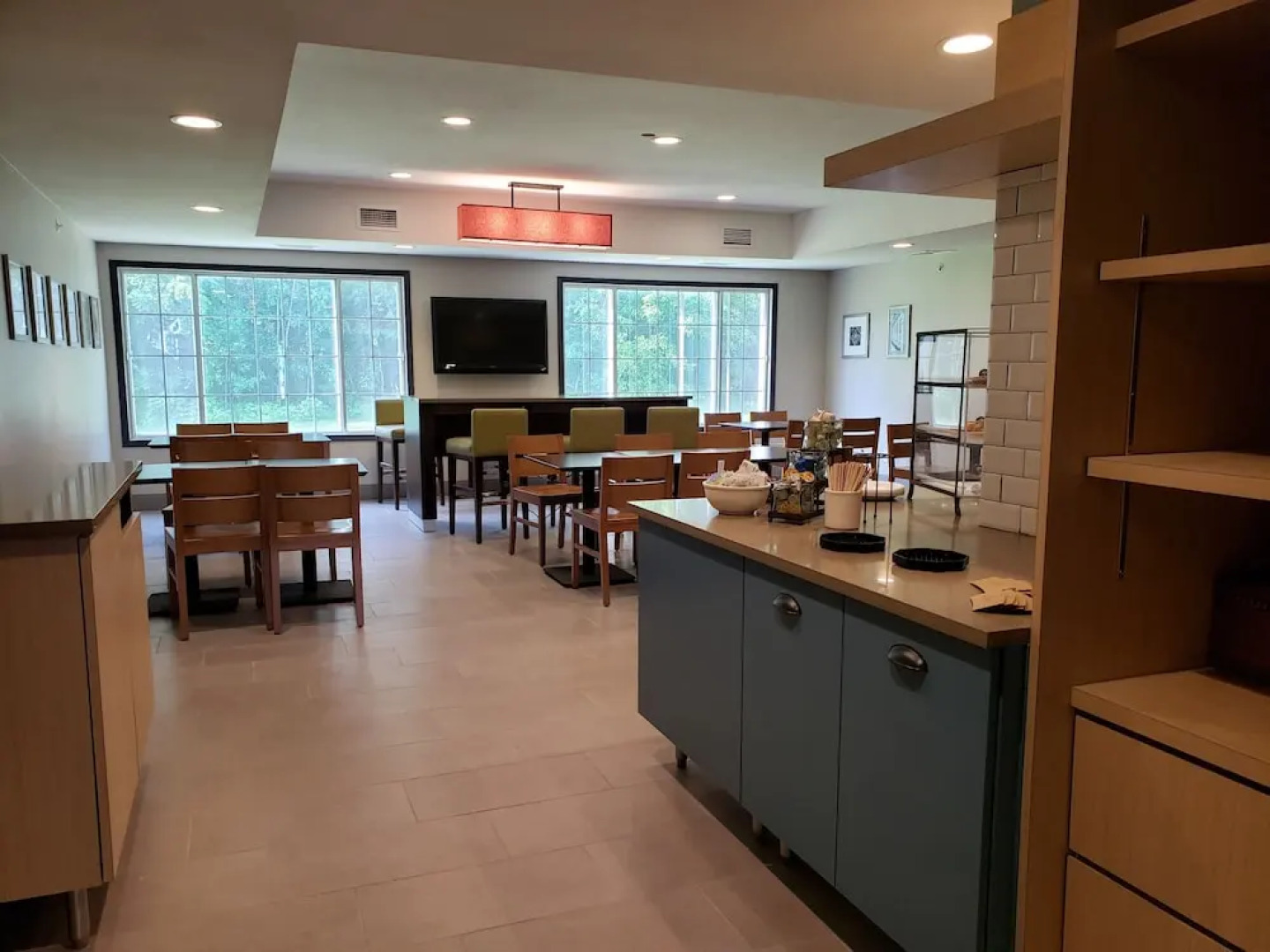 Country Inn and Suites by Carlson, Detroit Lakes, MN