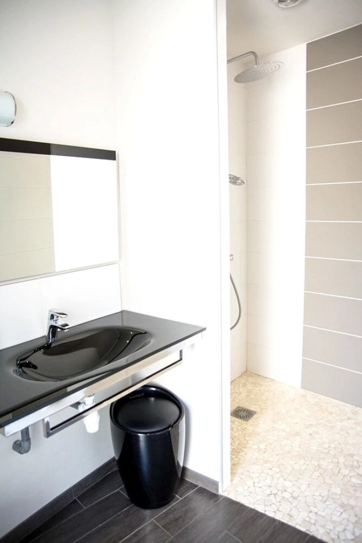 House With 3 Bedrooms in Plougoulm, With Enclosed Garden and Wifi