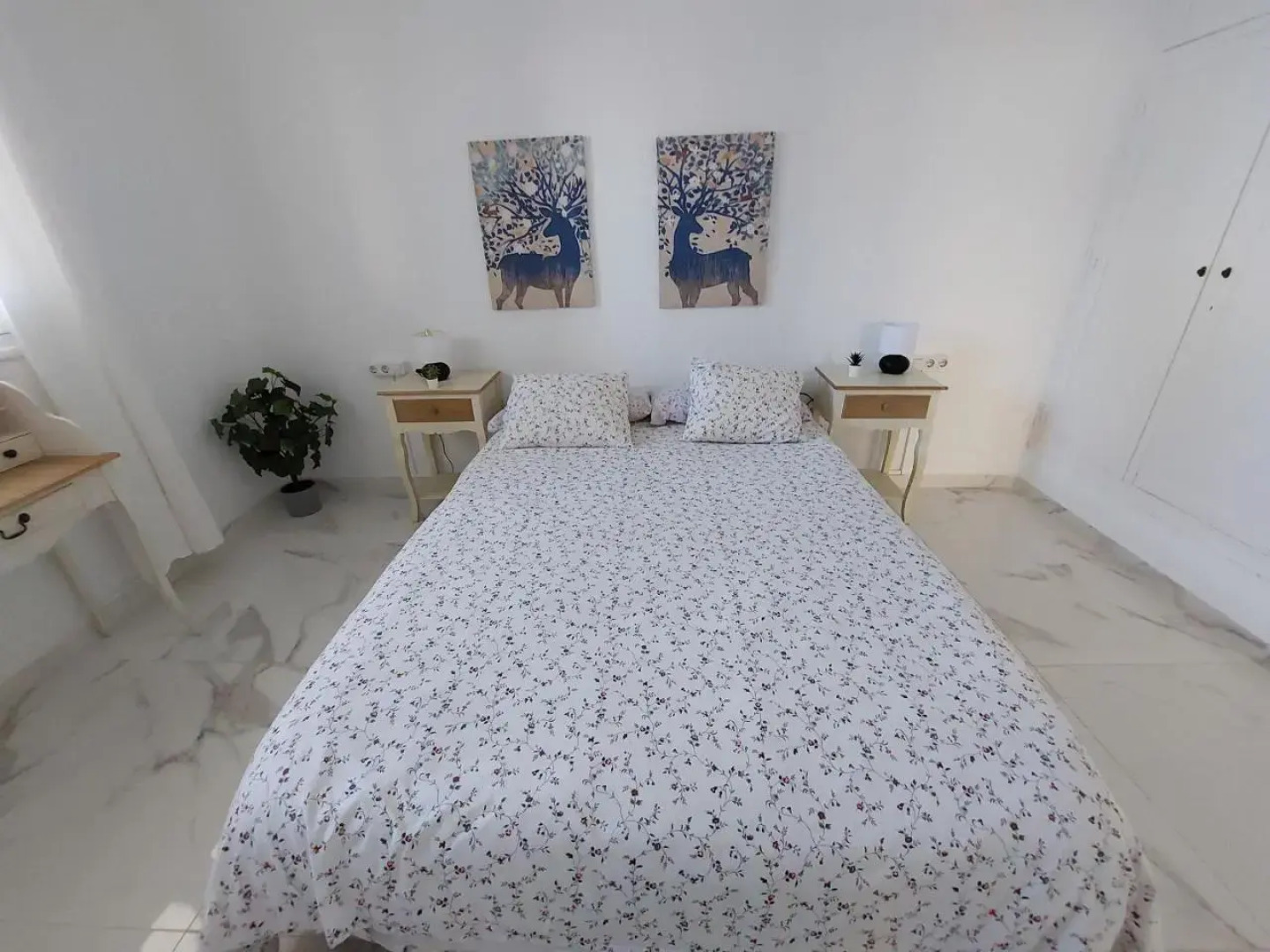 CHALET A 5 METROS DEL MAR.Wifi gratis