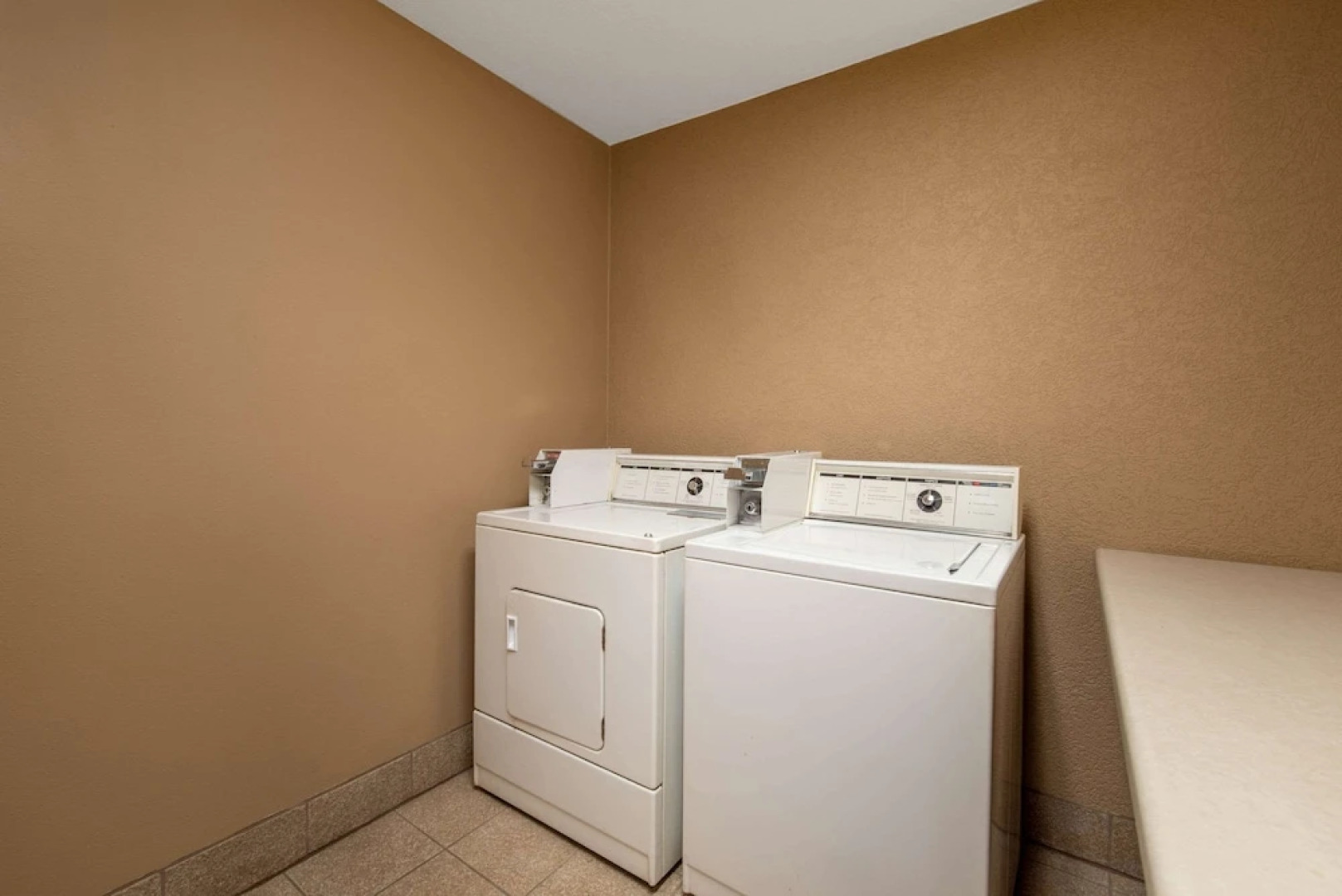 Days Inn Mitchell SD