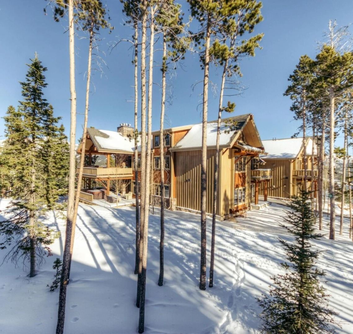 Cowboy Heaven Cabins at Moonlight Basin Big Sky Resort