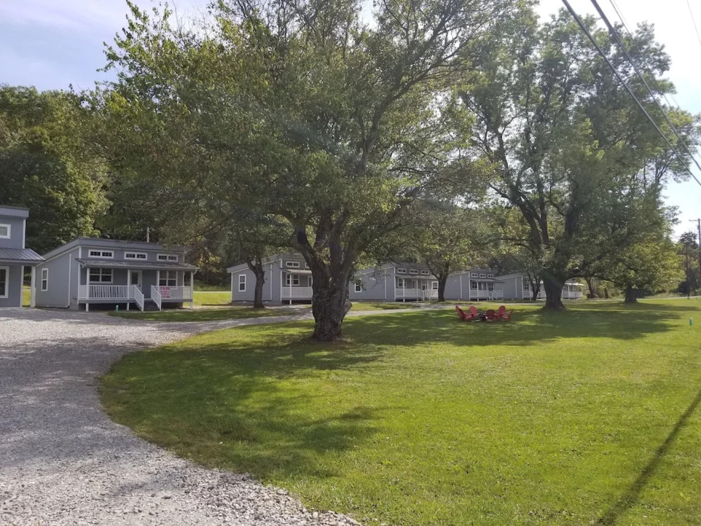 Sunset Cottages and Motel
