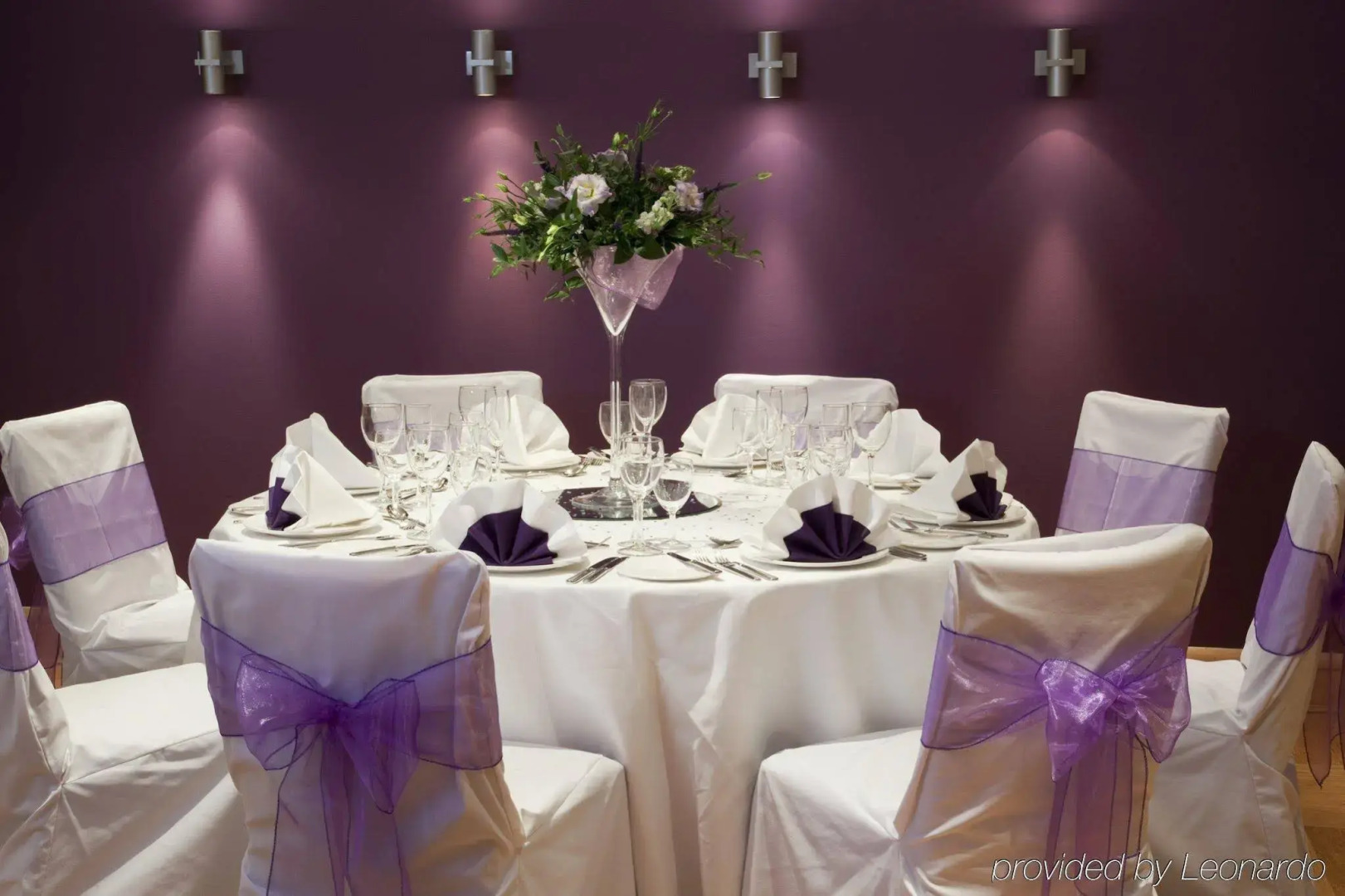 Holiday Inn Southampton-Eastleigh M3, jct13 by IHG