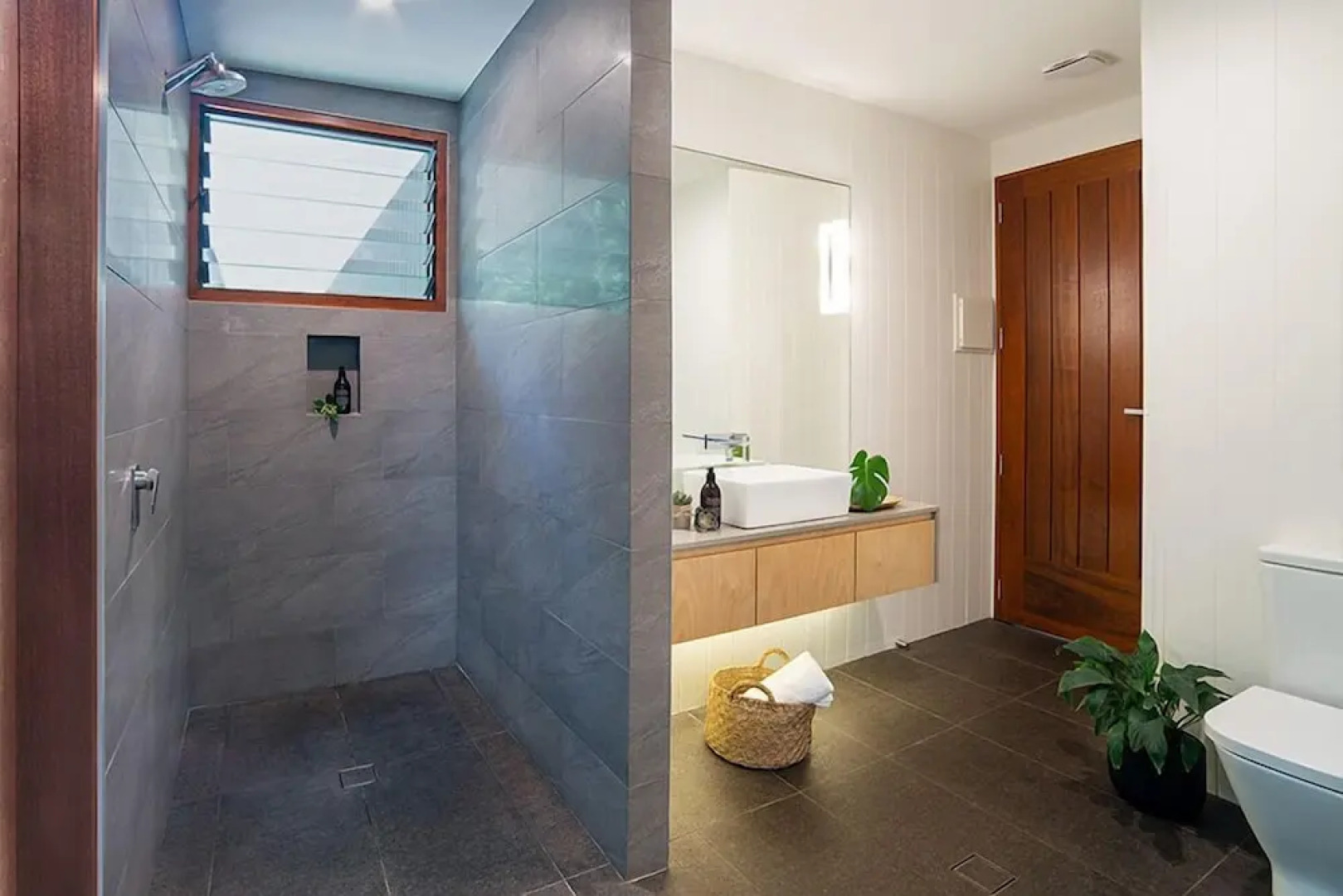 Byron Beach Retreats - The Bungalow