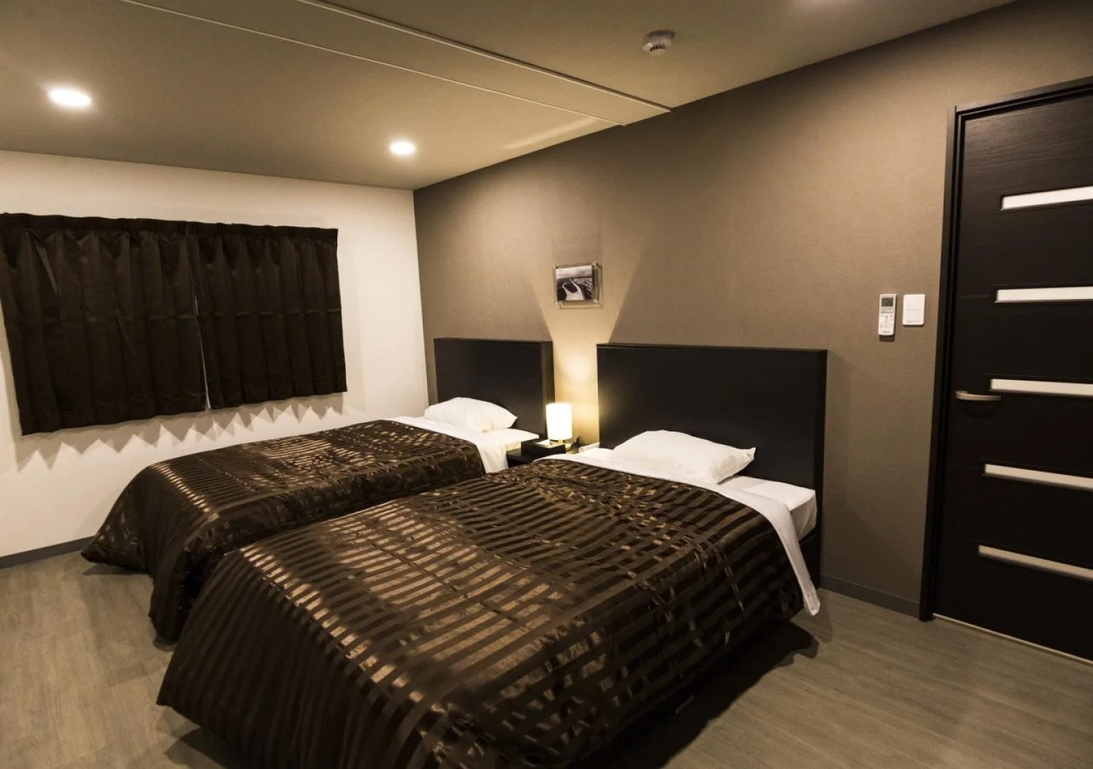 Ocean's Resort Villa Vorla