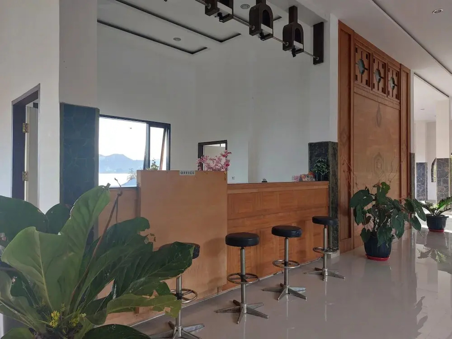 Gondang Sivali Hotel