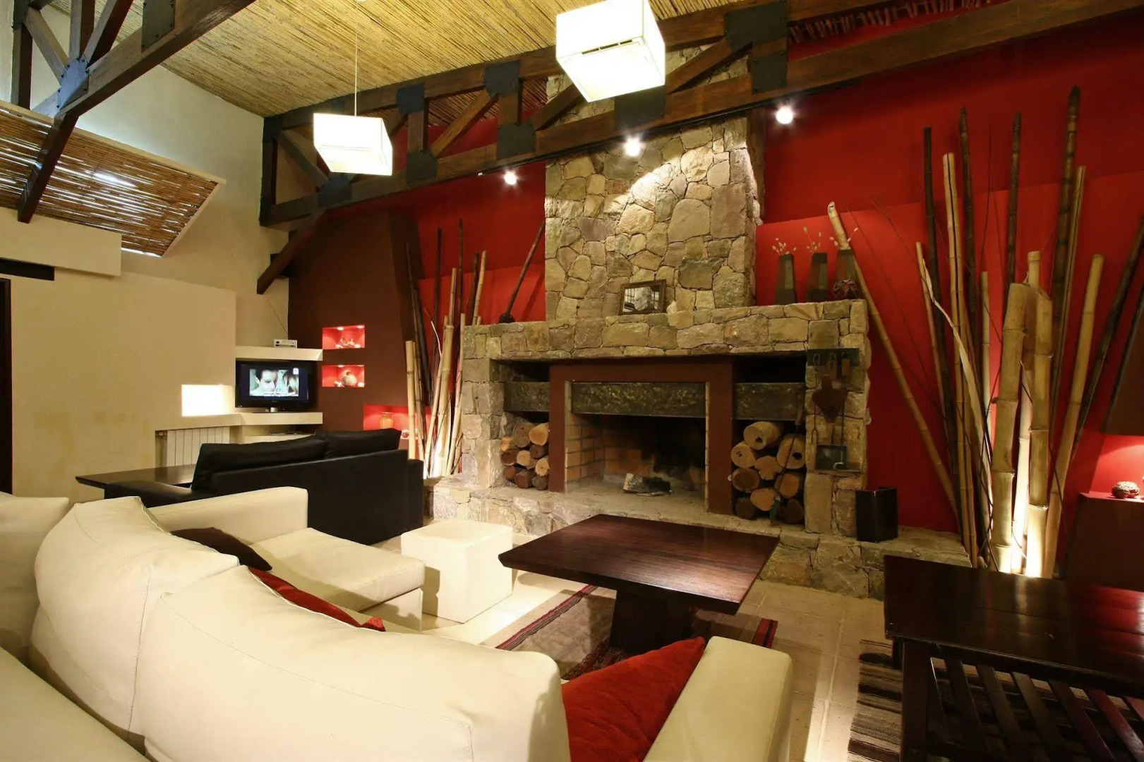 Posada Con Los Angeles