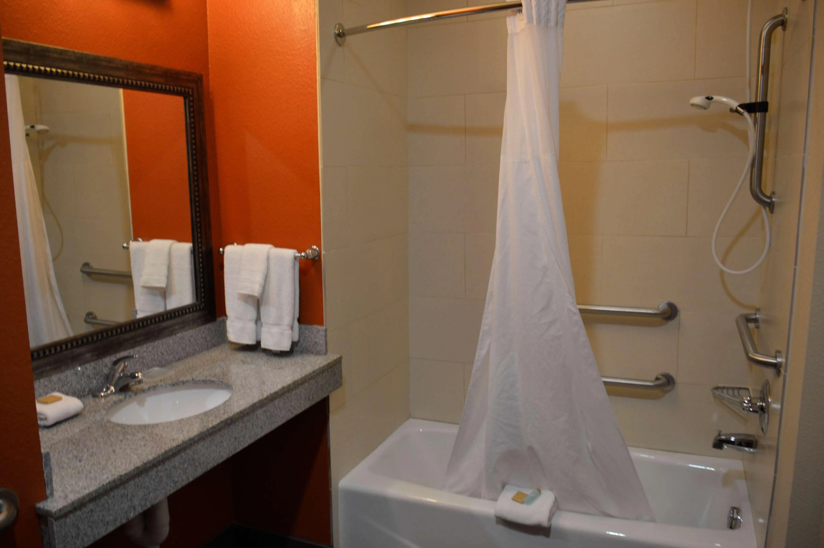 Best Western Plus Longhorn Inn & Suites