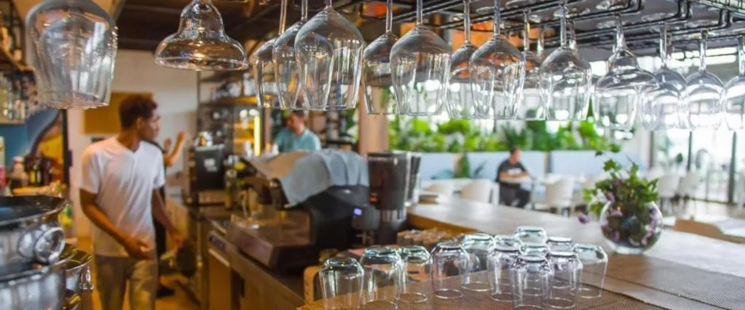 Four Seasons Life Official