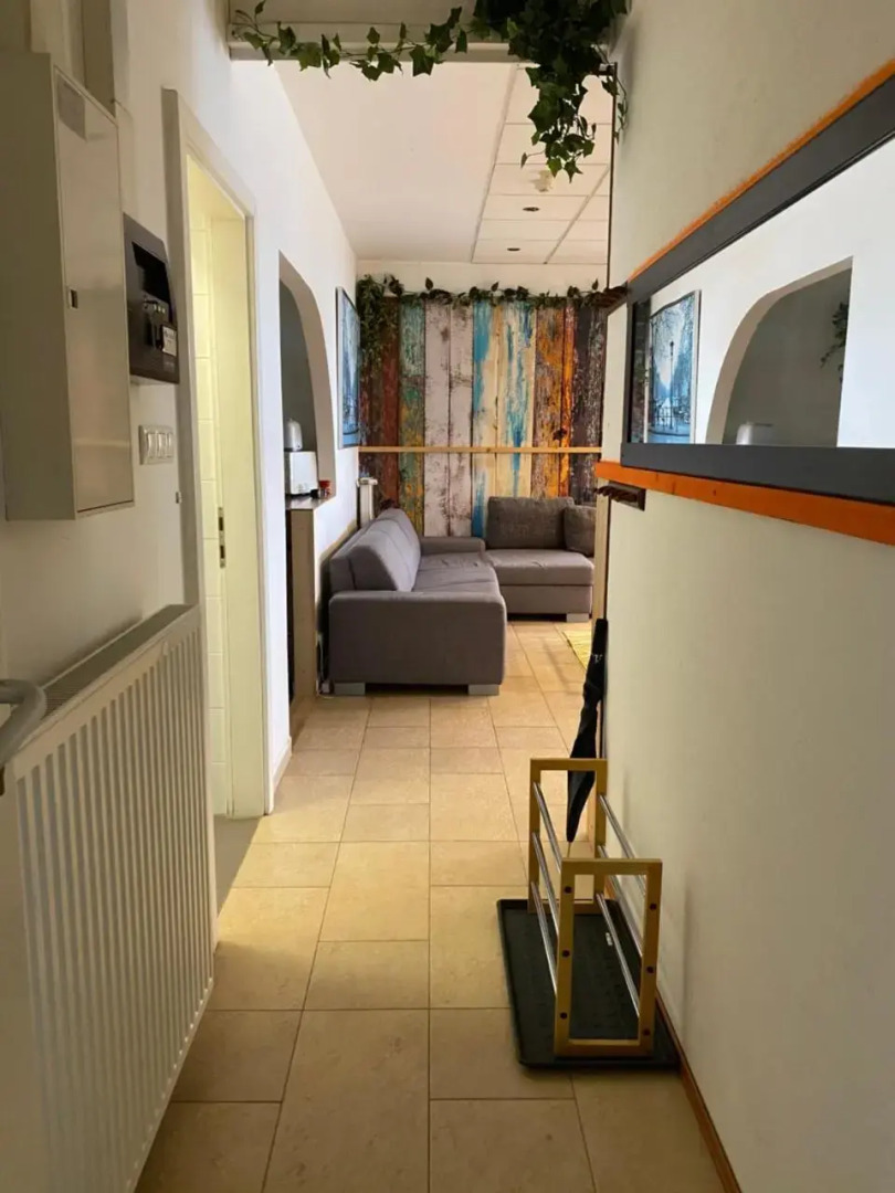Viktria Vzparti Medencs Apartman
