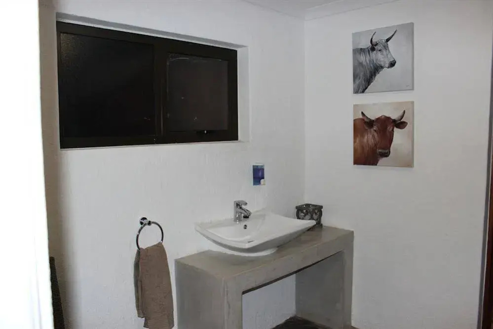 Uukwaluudhi Safari Lodge